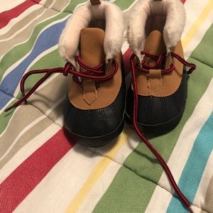 Carter’s boy duck boots